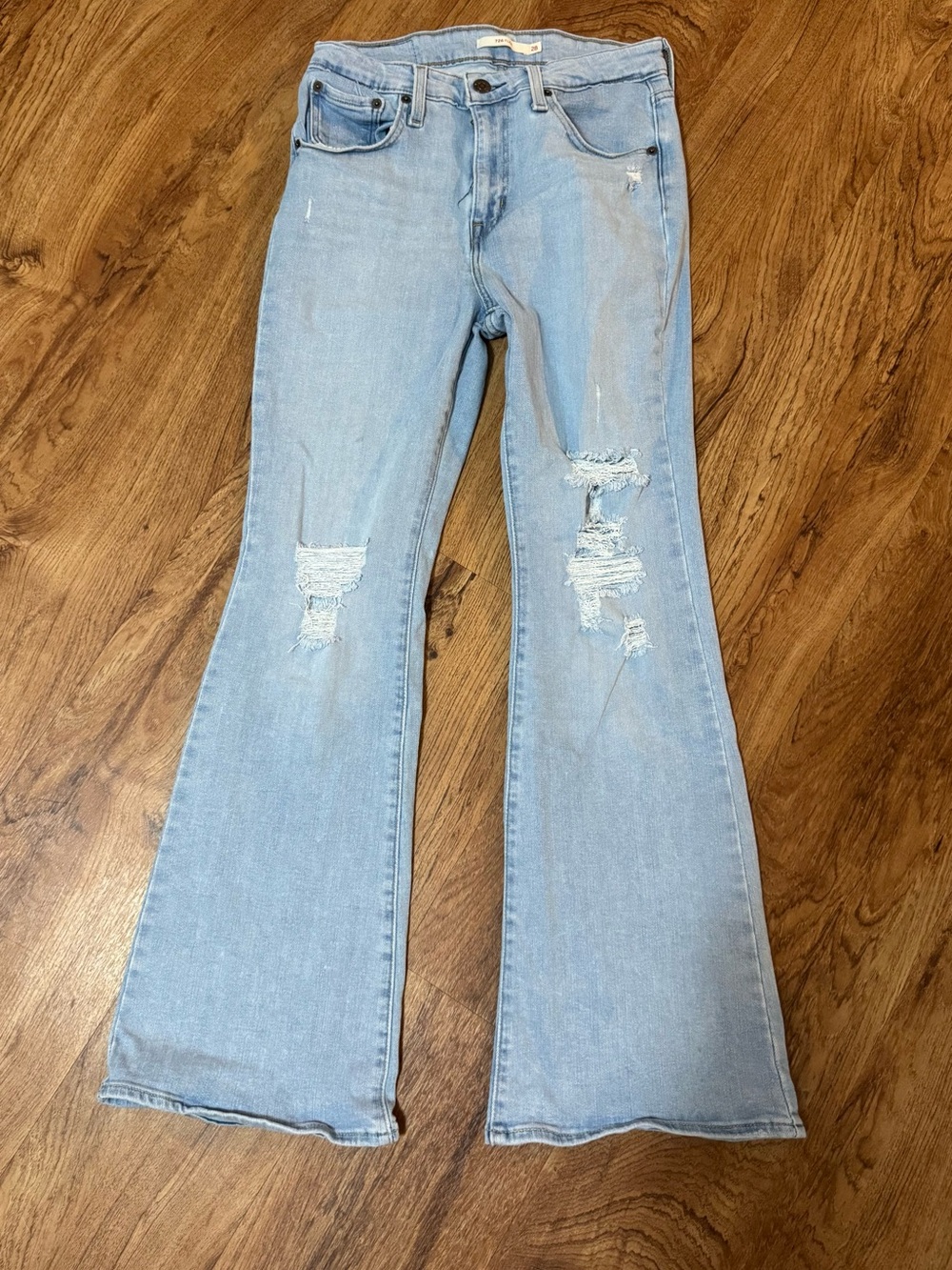 Levi's 726 Flare Jeans Size 28
